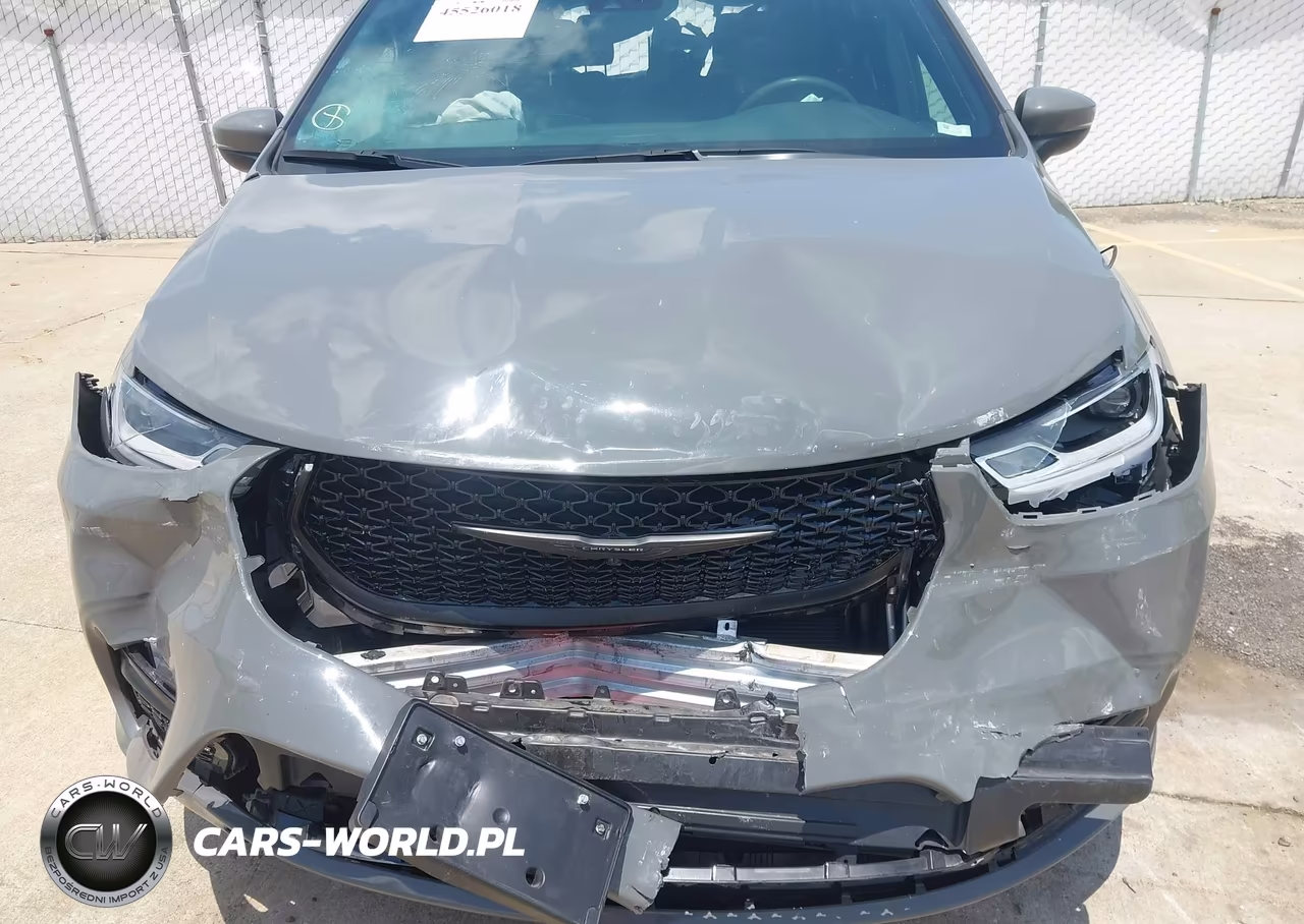 2023 Chrysler Pacifica Touring L VIN:2C4RC1BG2PR505665 - 6