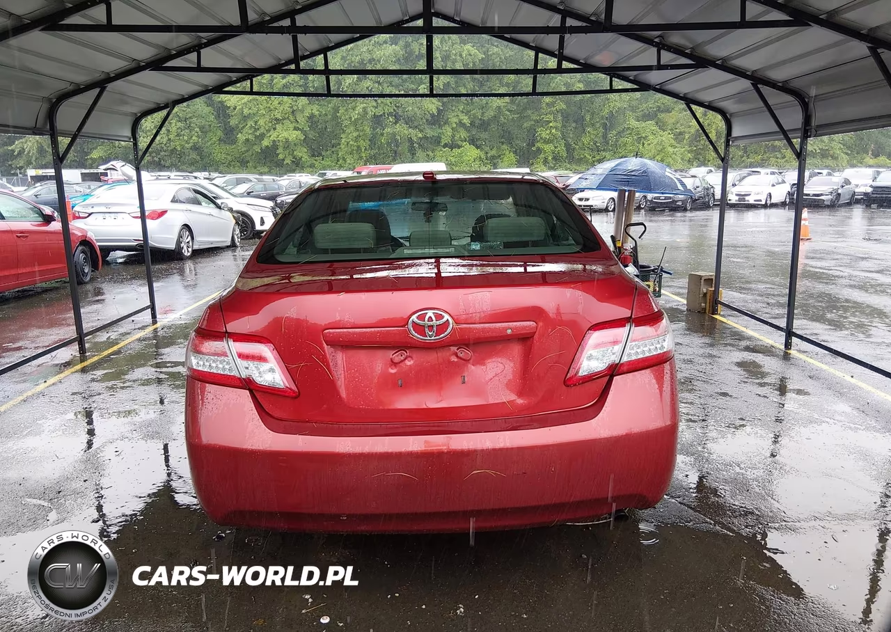 2011 Toyota Camry Le VIN:4T1BF3EKXBU684419 - 16
