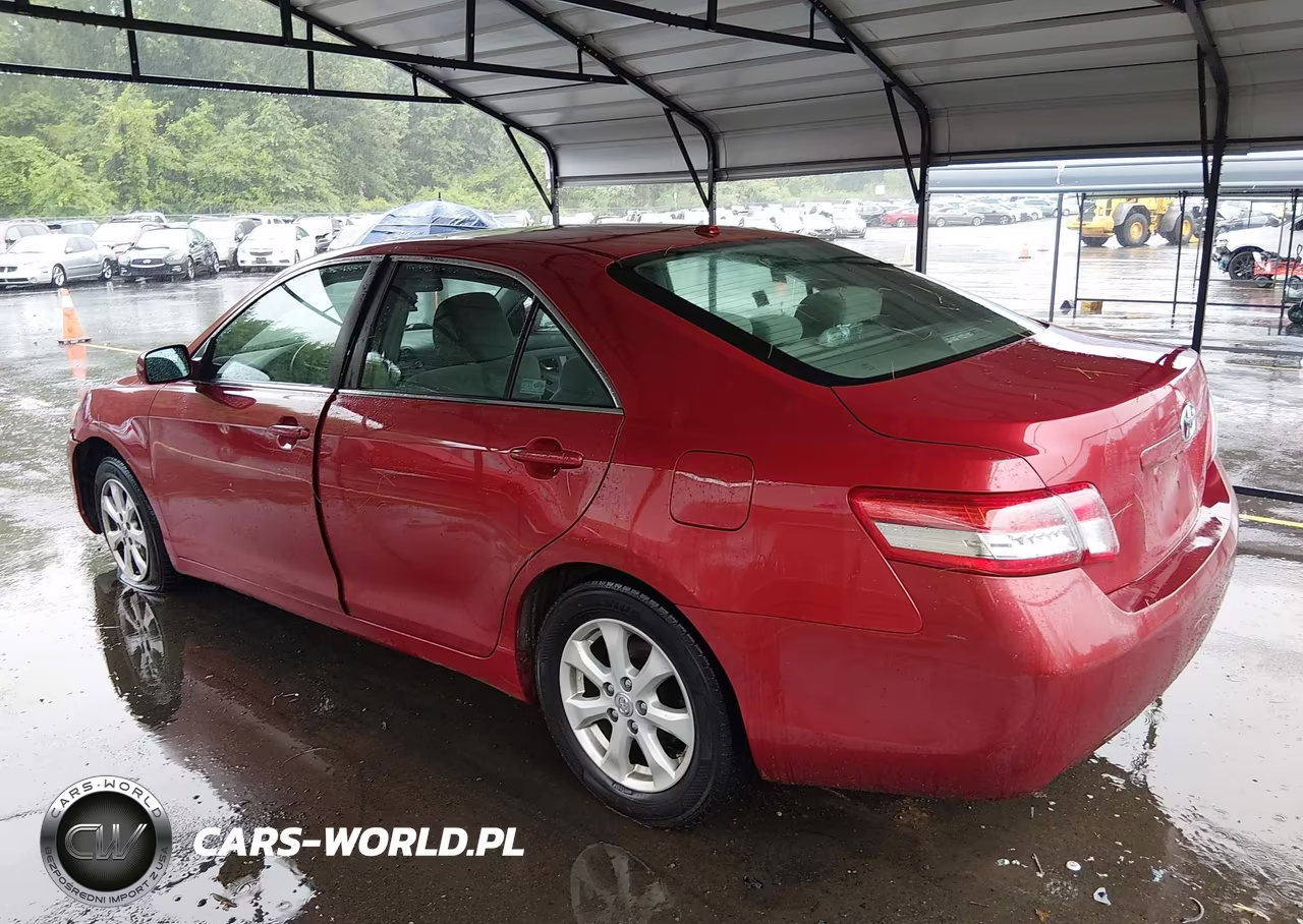 2011 Toyota Camry Le VIN:4T1BF3EKXBU684419 - 3
