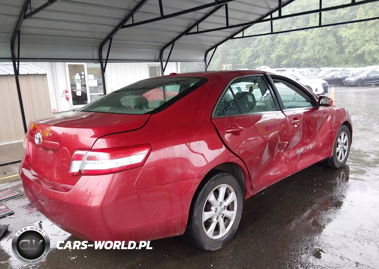 2011 Toyota Camry Le VIN:4T1BF3EKXBU684419 - 4