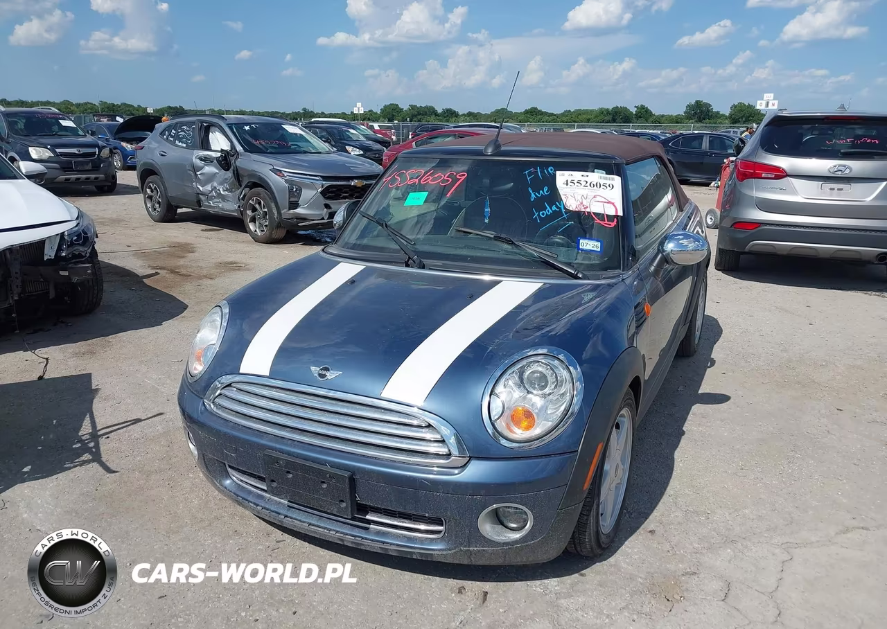 2009 Mini Cooper VIN:WMWMR33579TU95046 - 2