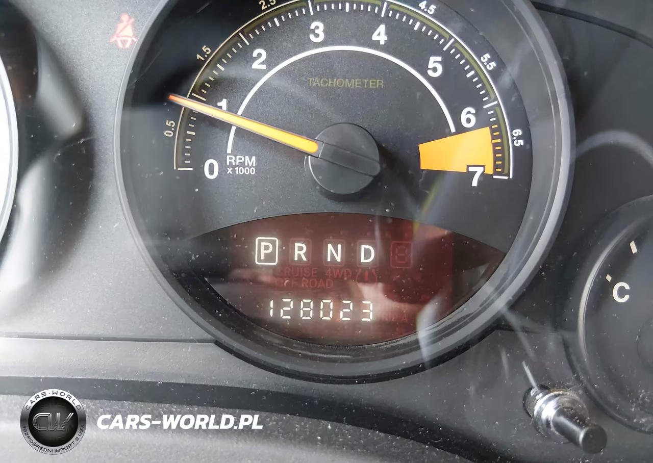 2014 Jeep Patriot Sport VIN:1C4NJPBA0ED551966 - 12