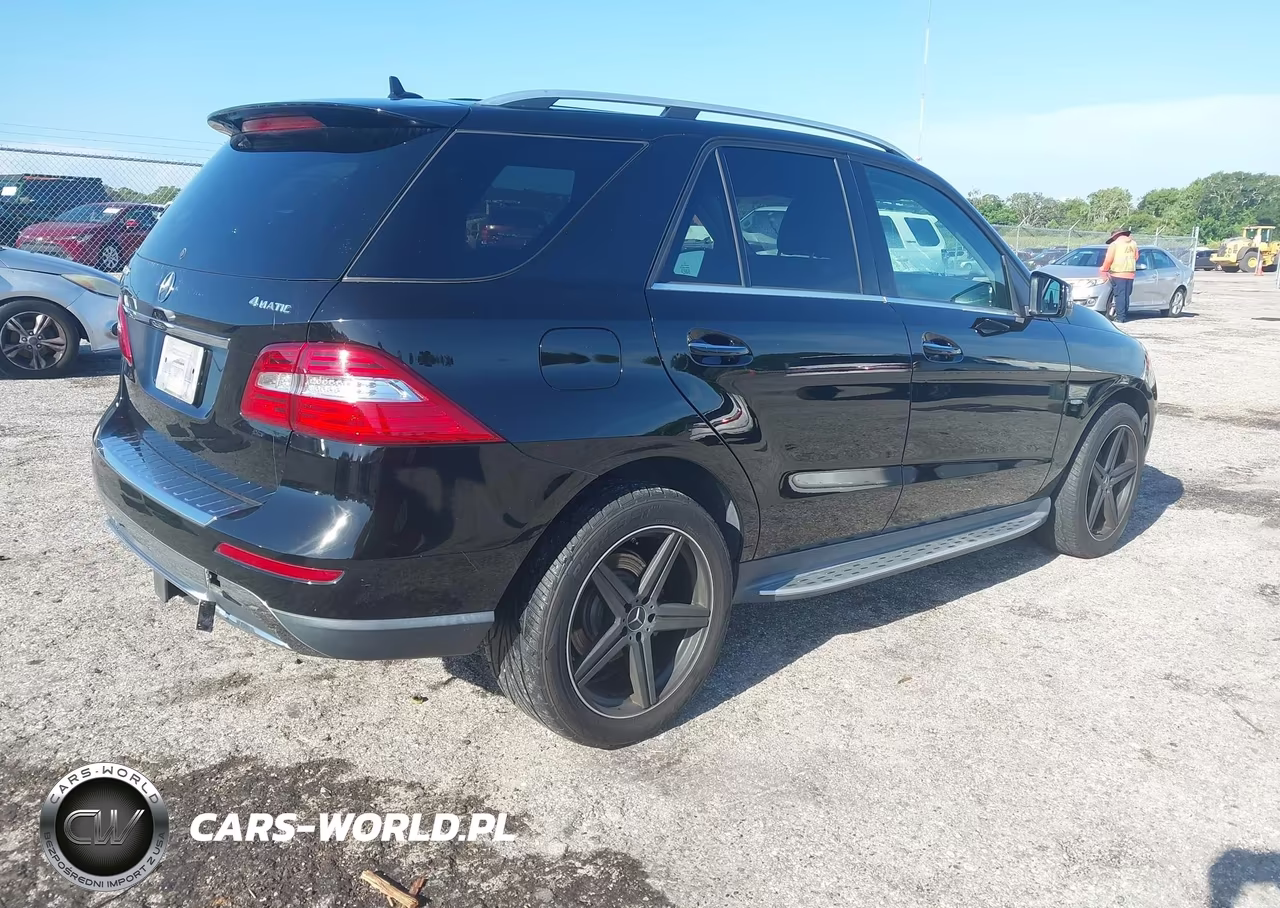2012 Mercedes-Benz Ml 350 4Matic VIN:4JGDA5HBXCA038606 - 4