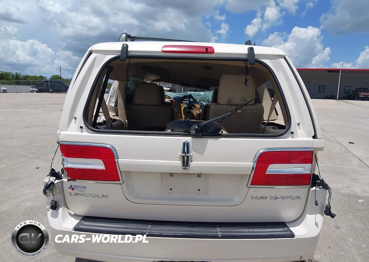 2007 Lincoln Navigator Ultimate VIN:5LMFU27507LJ16053 - 11