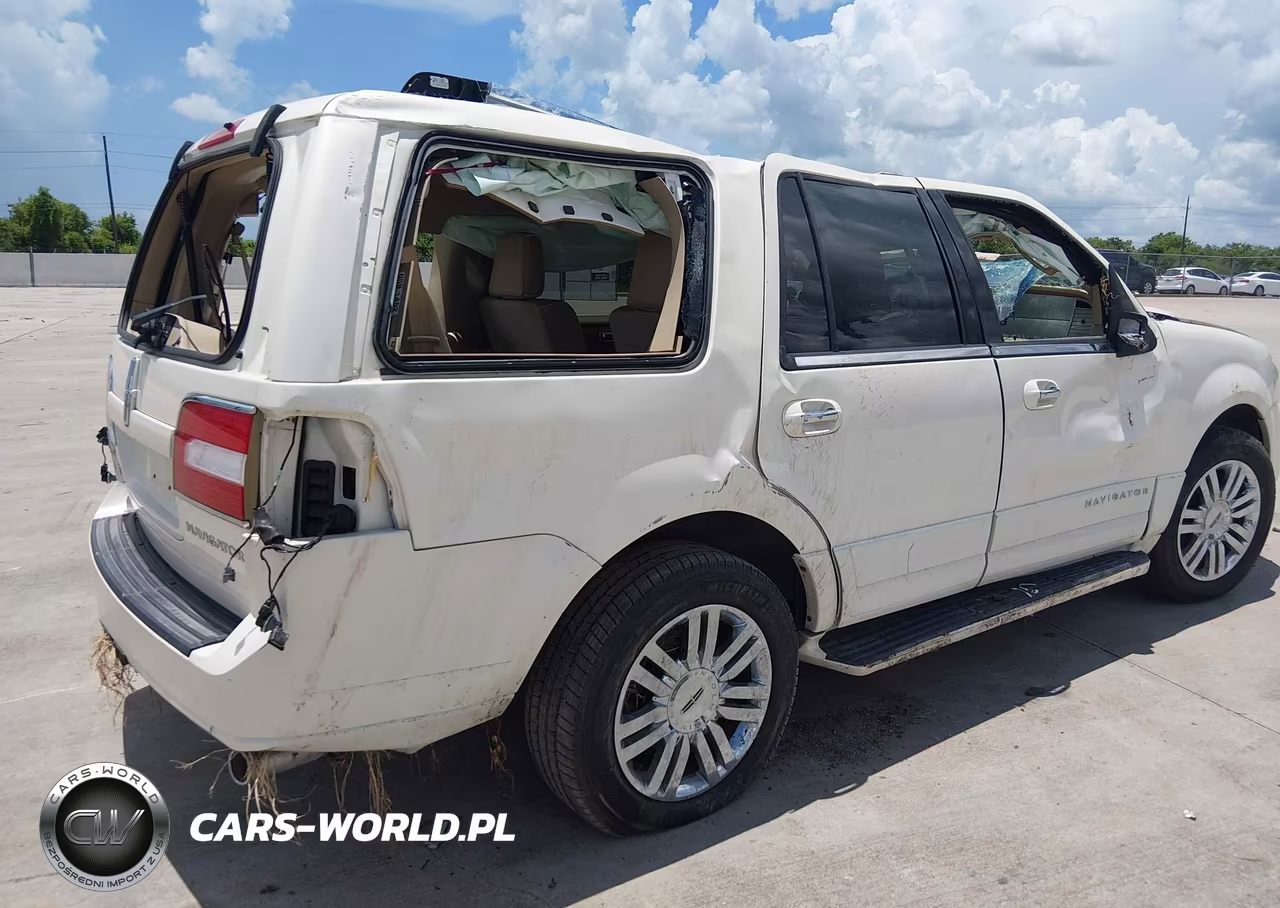2007 Lincoln Navigator Ultimate VIN:5LMFU27507LJ16053 - 4