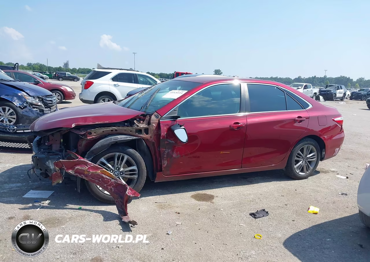 2017 Toyota Camry Se VIN:4T1BF1FK7HU739209 - 15