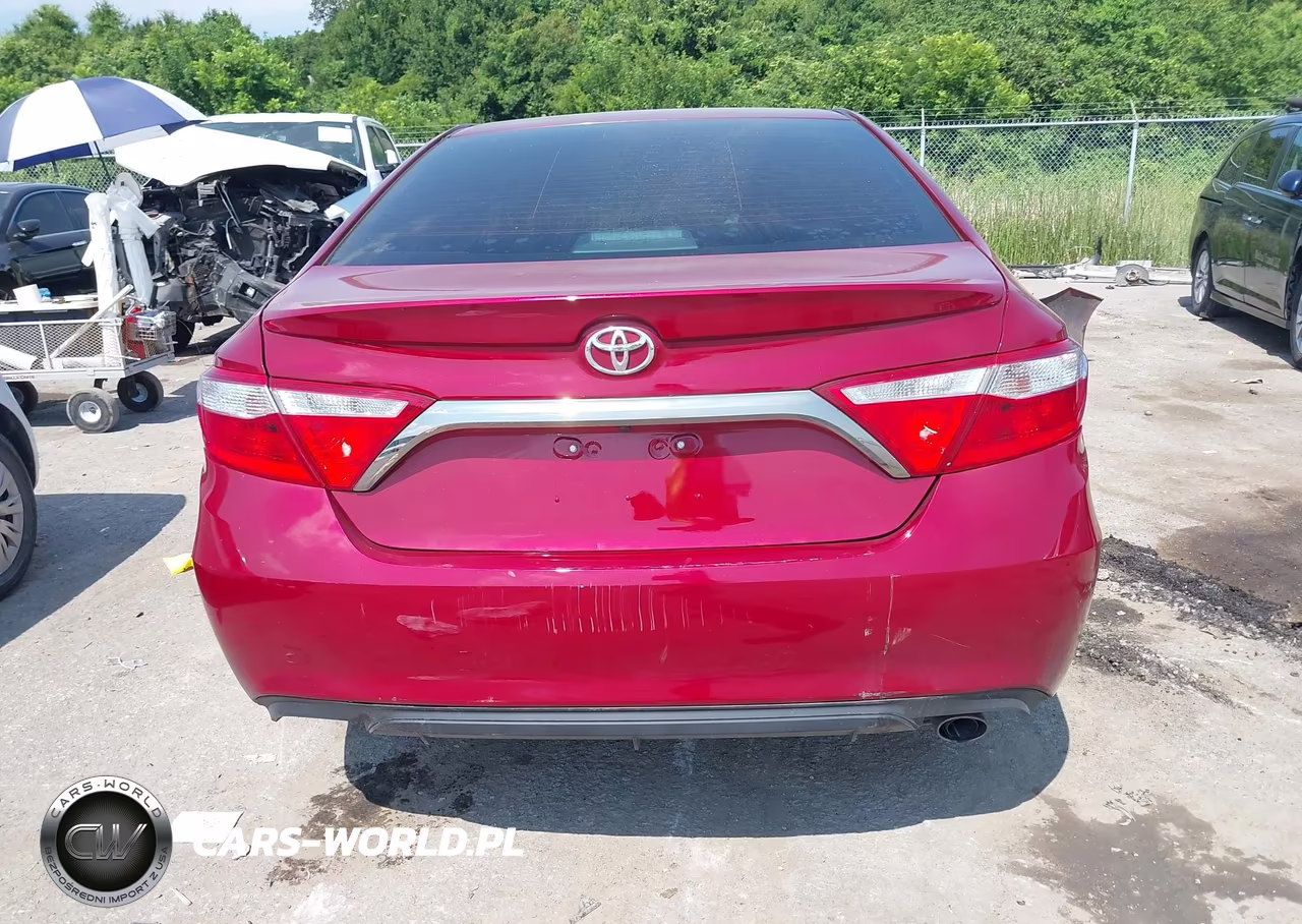 2017 Toyota Camry Se VIN:4T1BF1FK7HU739209 - 17