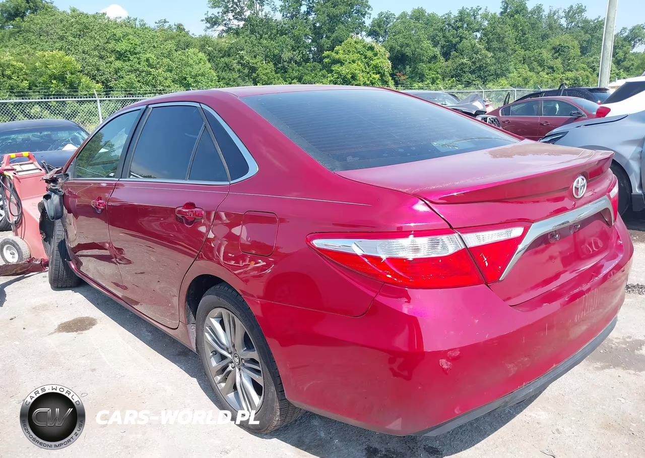 2017 Toyota Camry Se VIN:4T1BF1FK7HU739209 - 3