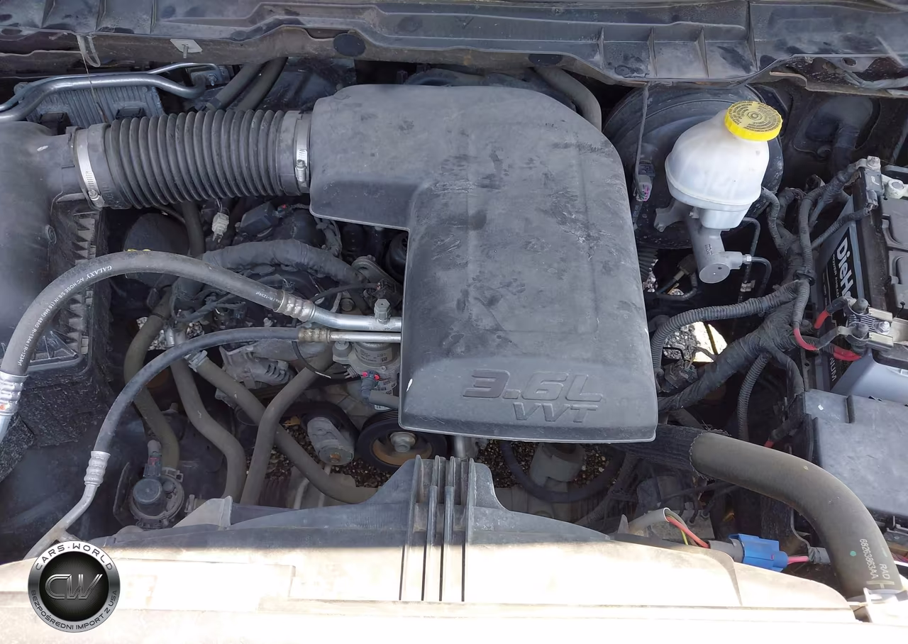 2018 Ram 1500 Tradesman 4X2 6'4 Box VIN:1C6RR6FG1JS296552 - 10