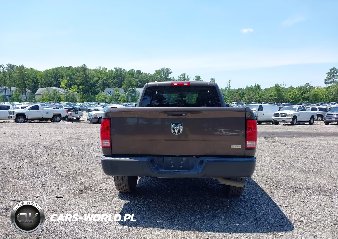 2018 Ram 1500 Tradesman 4X2 6'4 Box VIN:1C6RR6FG1JS296552 - 15