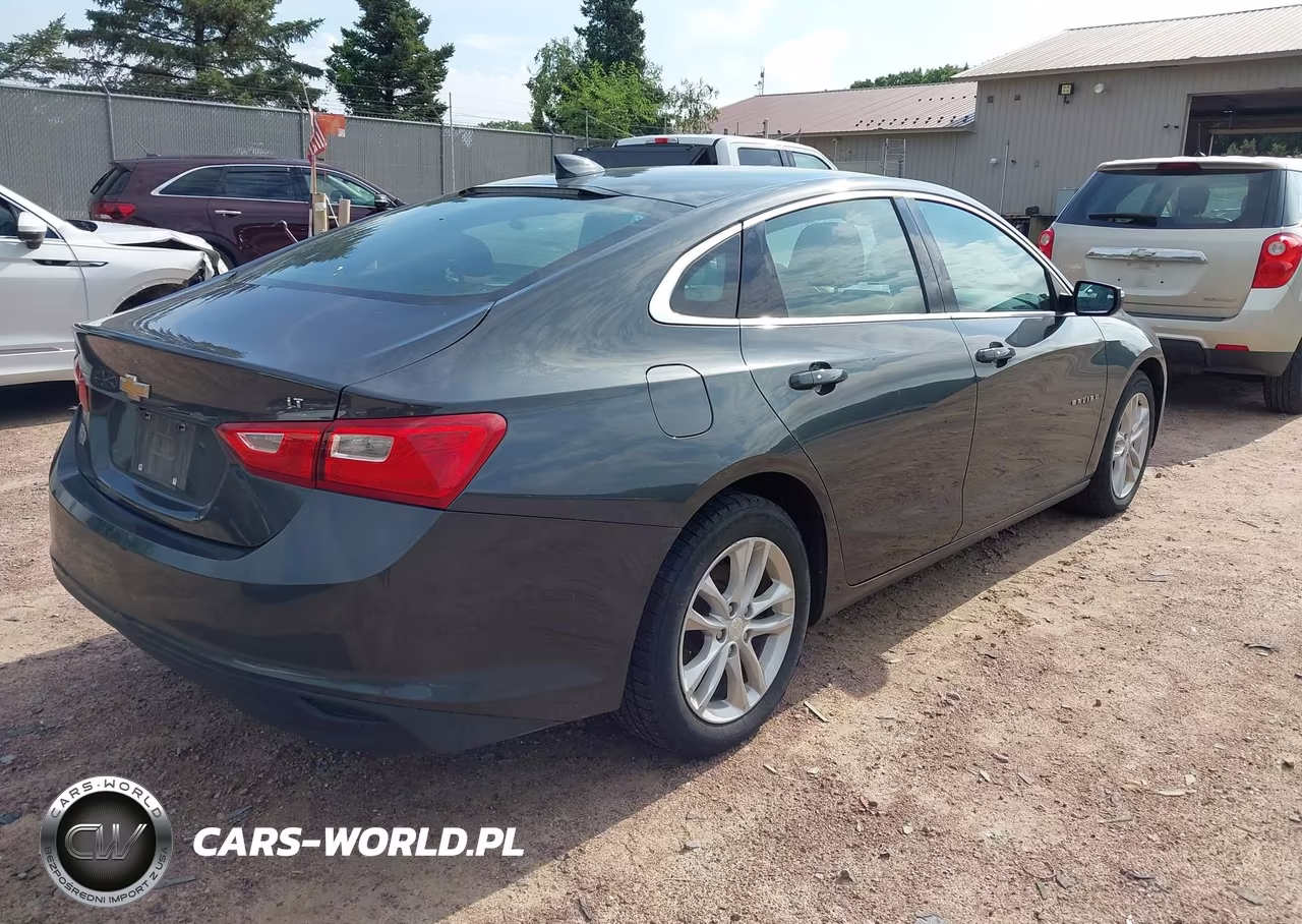 2017 Chevrolet Malibu 1Lt VIN:1G1ZE5ST4HF164415 - 4