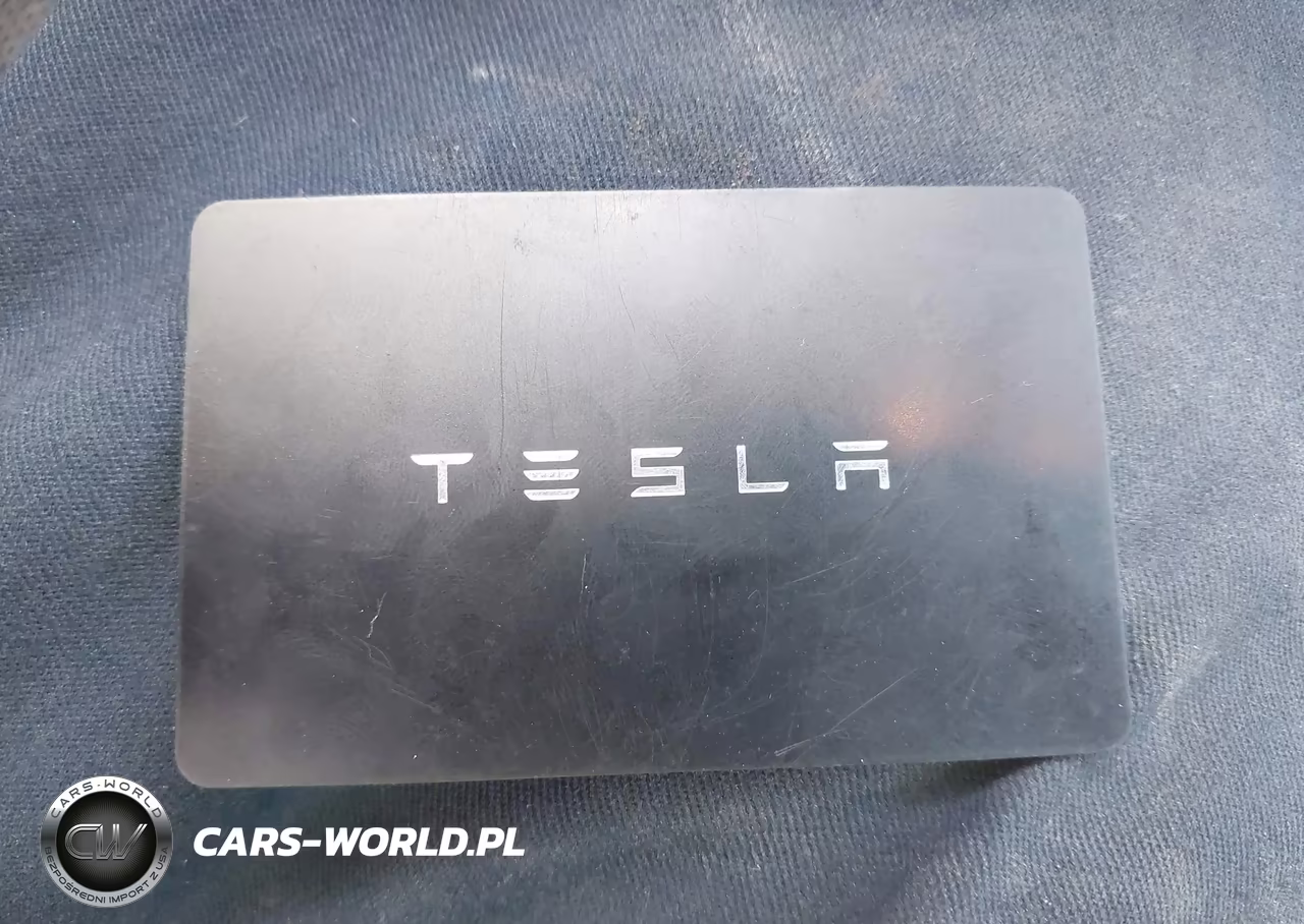 2025 Tesla Model Y Long Range Dual Motor Rear-Wheel Drive VIN:7SAYGDED2SA372543 - 11