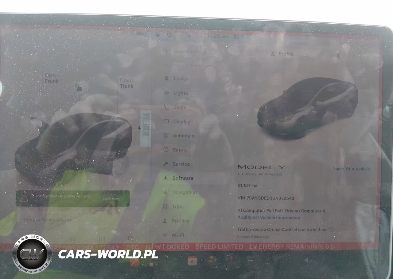 2025 Tesla Model Y Long Range Dual Motor Rear-Wheel Drive VIN:7SAYGDED2SA372543 - 18