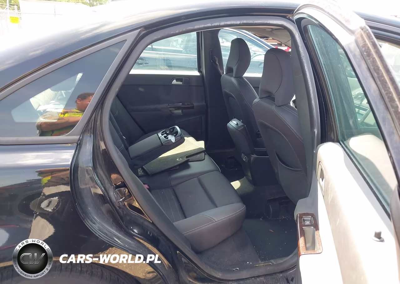 2007 Volvo S40 2.4I VIN:YV1MS382572264410 - 8