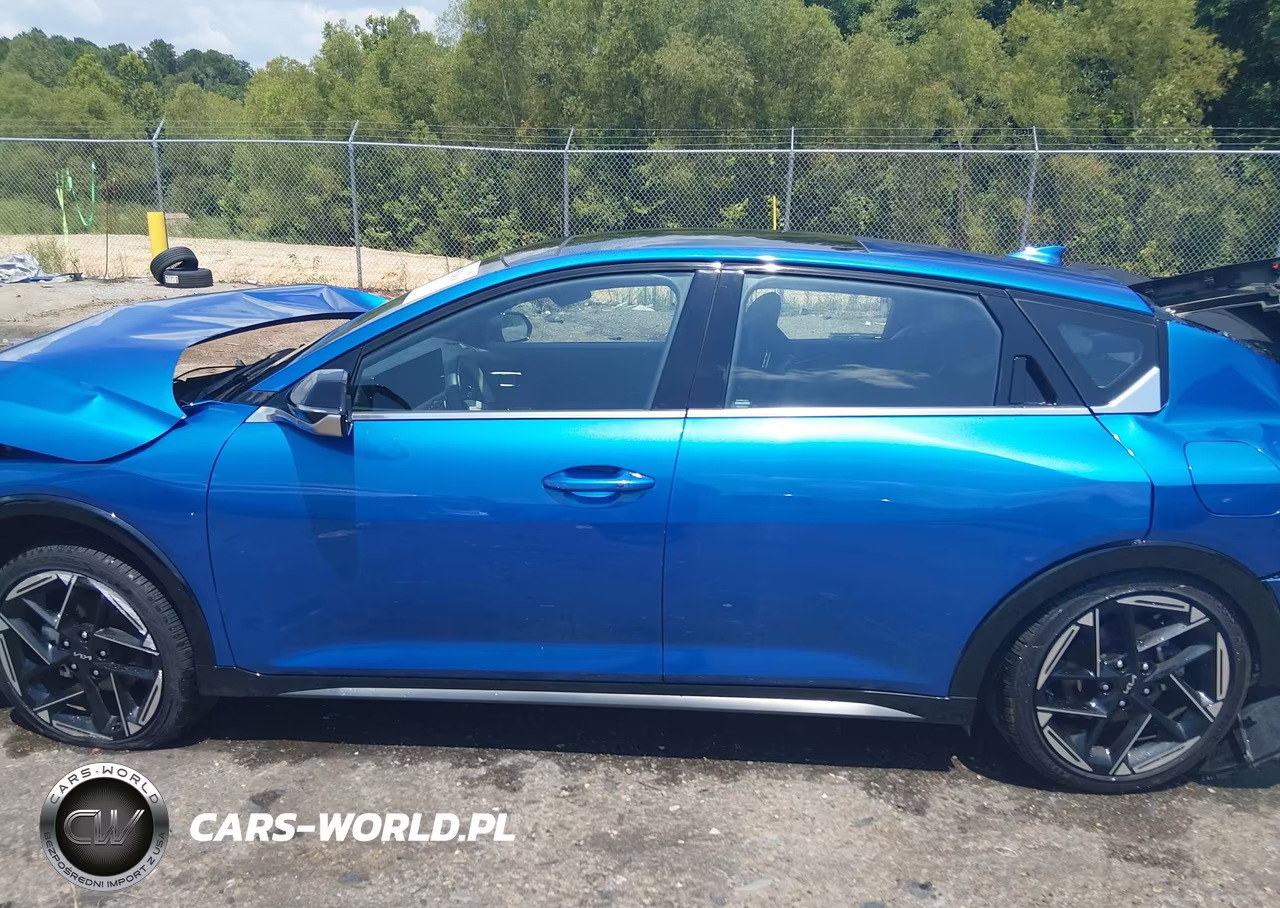 2025 Kia K4 Gt-Line VIN:3KPFW4DEXSE065180 - 13