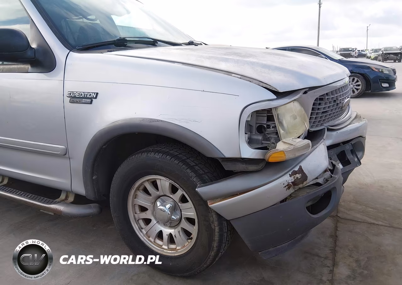 2002 Ford Expedition Xlt VIN:1FMRU15W32LA12624 - 18