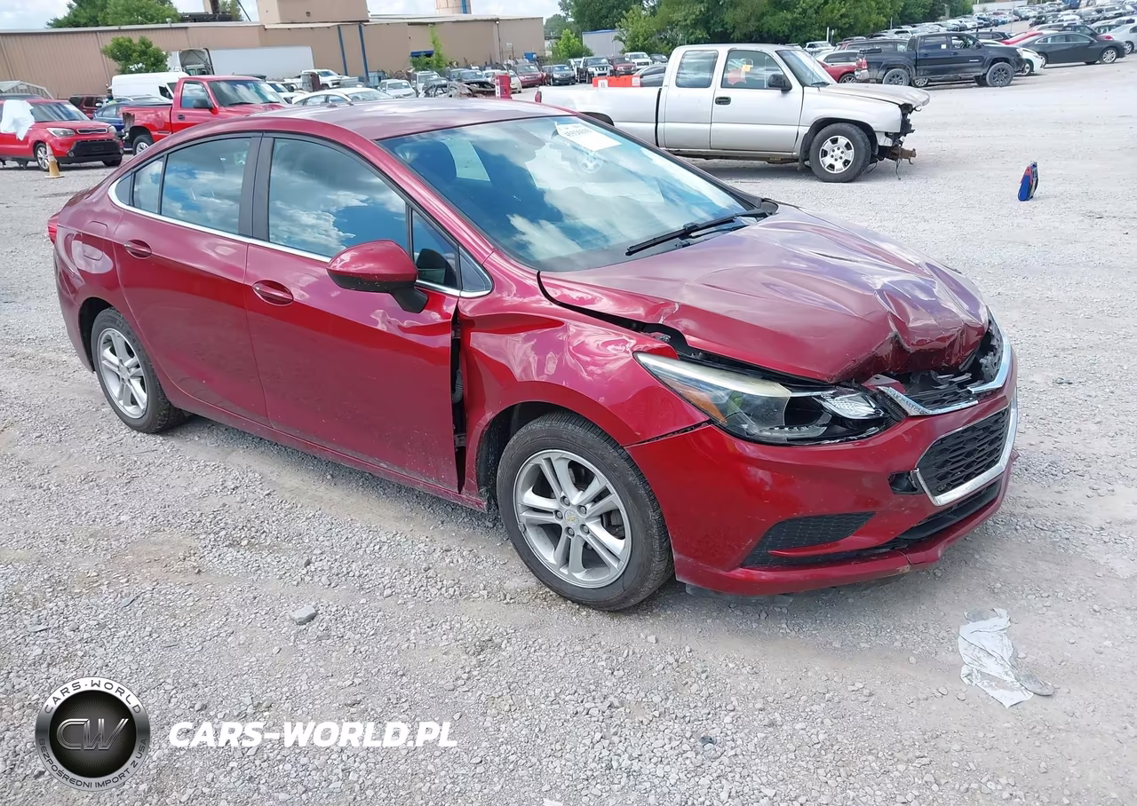 2017 Chevrolet Cruze Lt Auto – zdjęcie 1 z 16