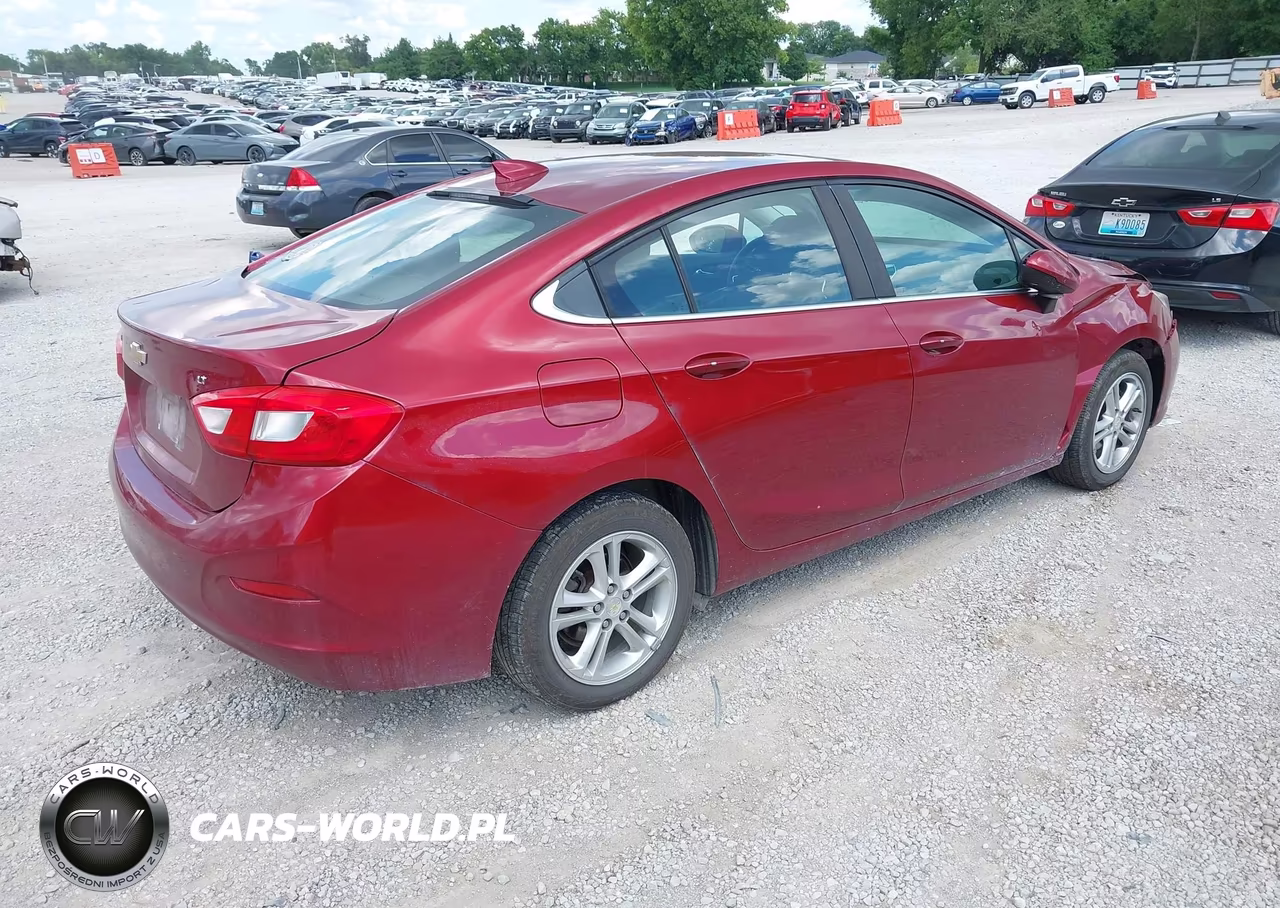 2017 Chevrolet Cruze Lt Auto VIN:1G1BE5SM4H7134433 - 4
