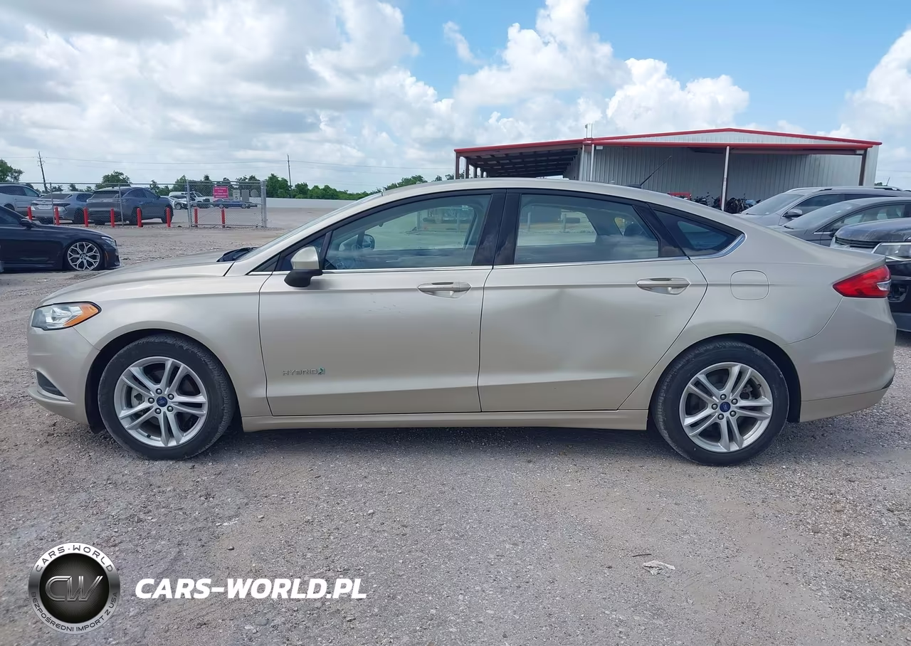 2018 Ford Fusion Hybrid S VIN:3FA6P0UU6JR100887 - 14