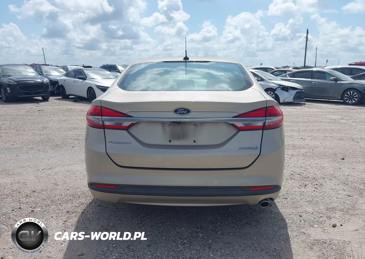 2018 Ford Fusion Hybrid S VIN:3FA6P0UU6JR100887 - 16
