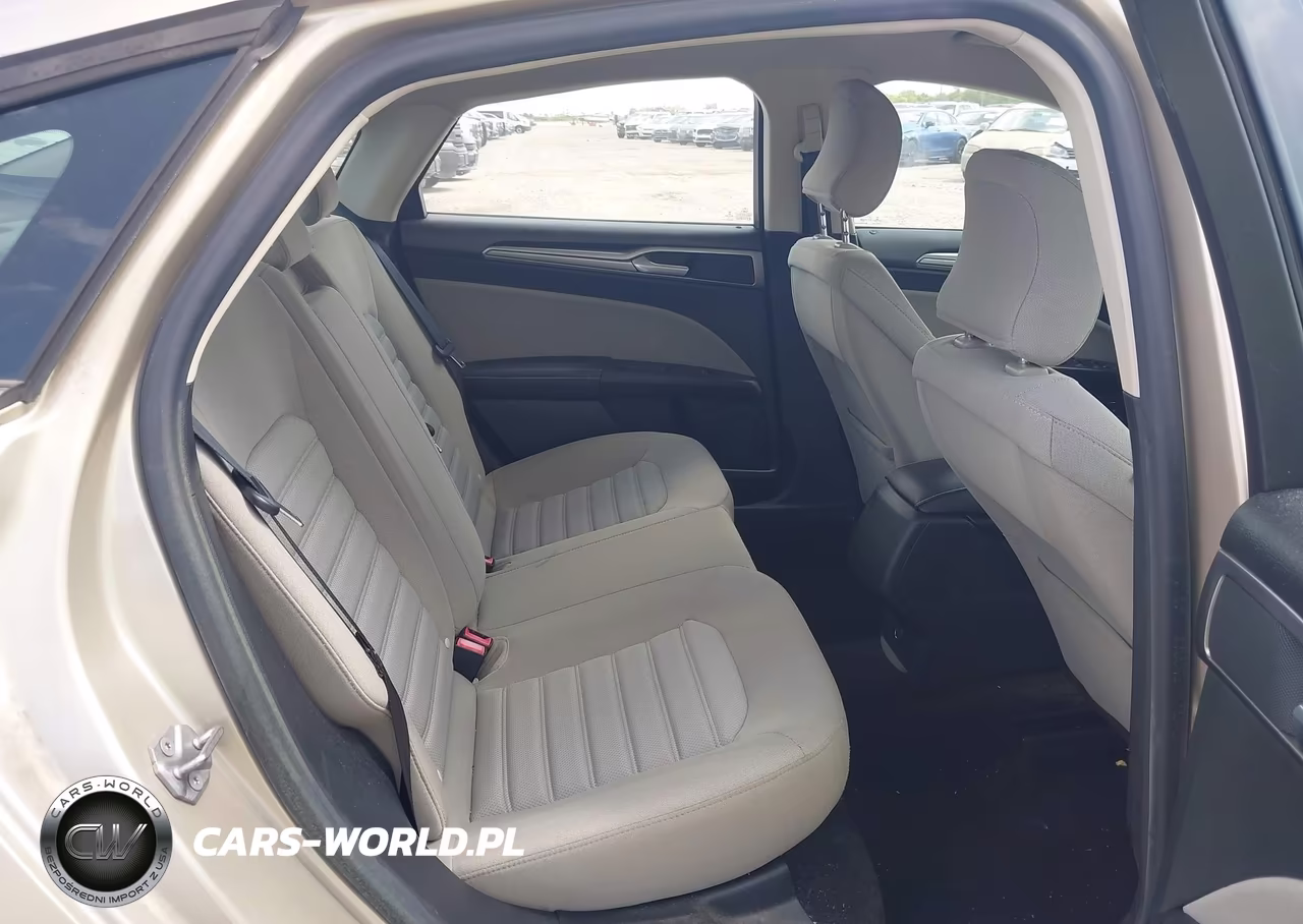 2018 Ford Fusion Hybrid S VIN:3FA6P0UU6JR100887 - 8