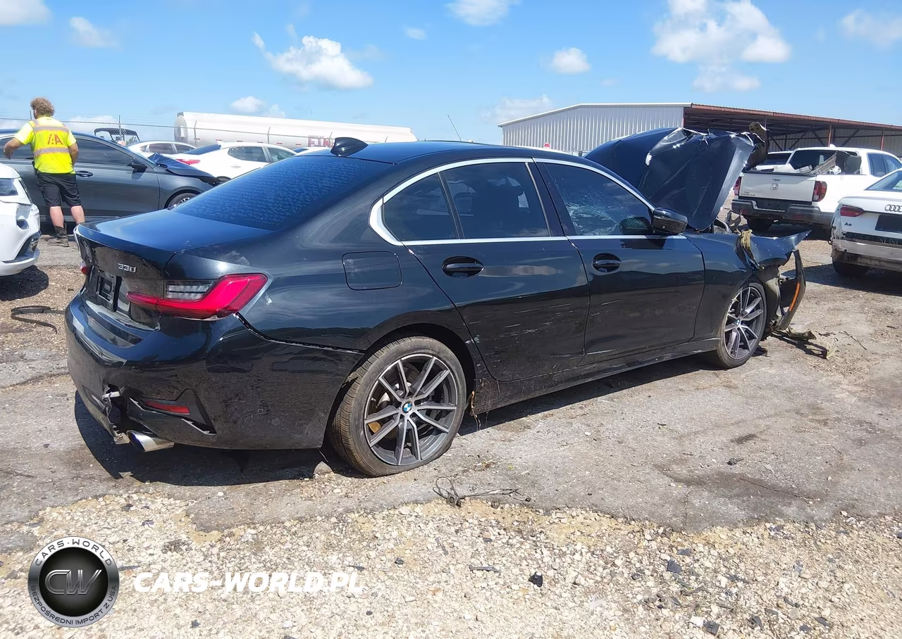 2019 BMW 330I VIN:WBA5R1C53KAK12233 - 4