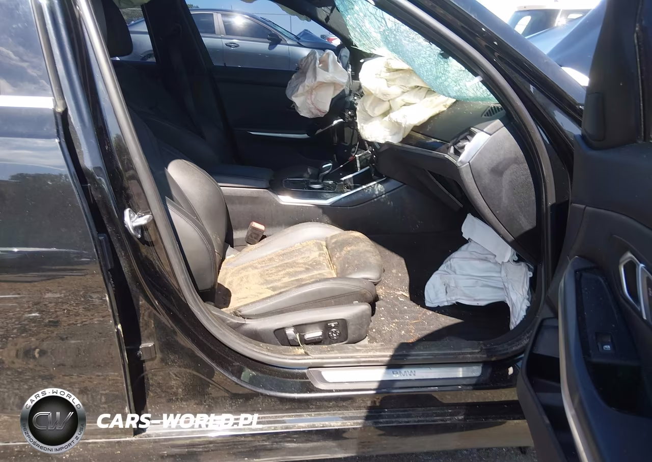 2019 BMW 330I VIN:WBA5R1C53KAK12233 - 5