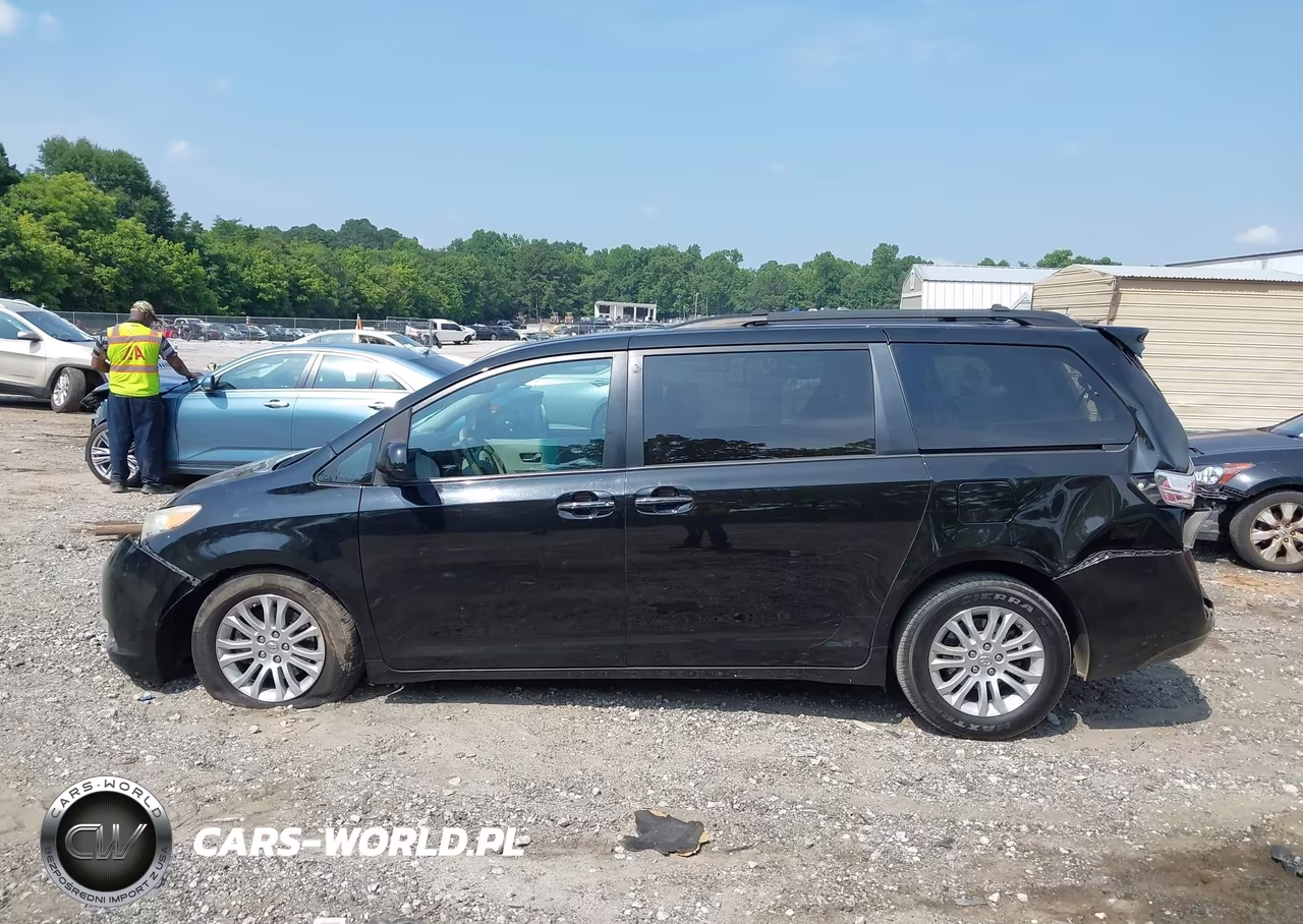 2011 Toyota Sienna Xle V6 VIN:5TDYK3DC4BS109497 - 14