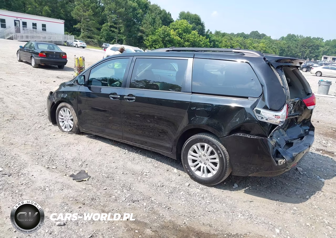2011 Toyota Sienna Xle V6 VIN:5TDYK3DC4BS109497 - 3
