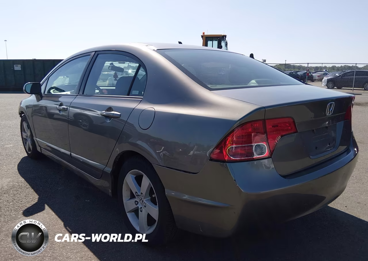 2007 Honda Civic Lx VIN:2HGFA16567H300097 - 3