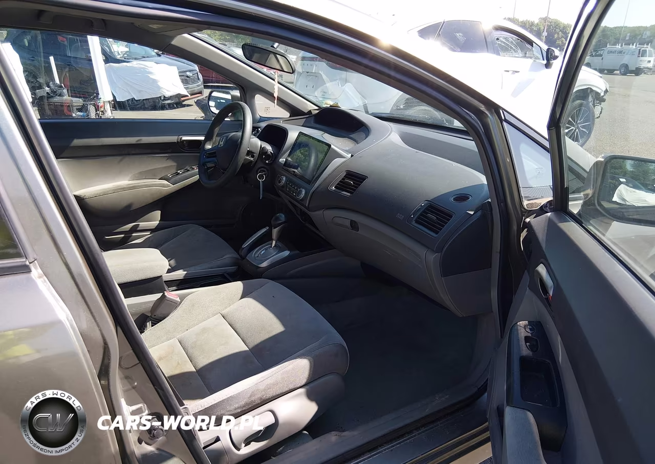 2007 Honda Civic Lx VIN:2HGFA16567H300097 - 5