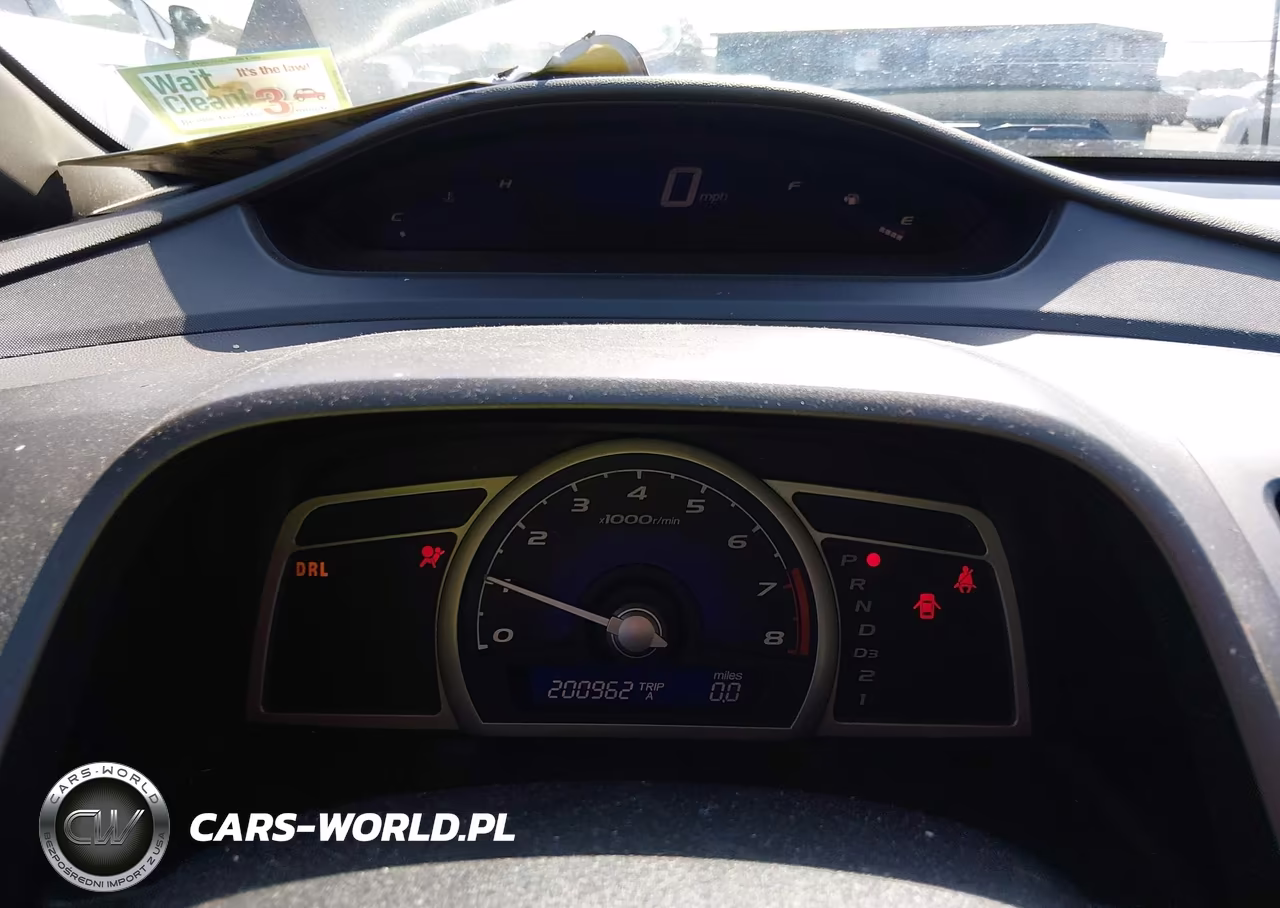 2007 Honda Civic Lx VIN:2HGFA16567H300097 - 7