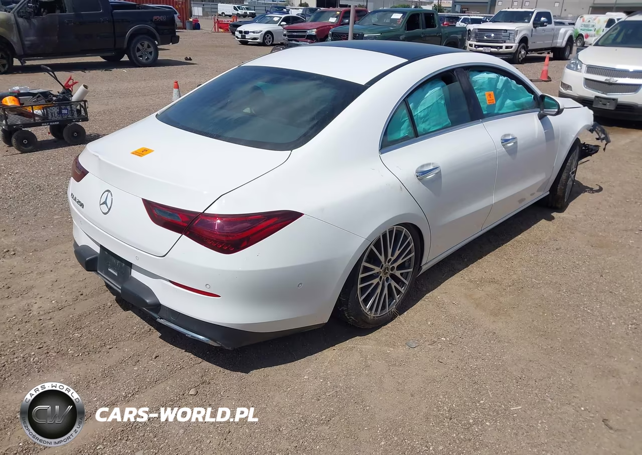2025 Mercedes-Benz Cla 250 Coupe VIN:W1K5J4GB7SN498209 - 4