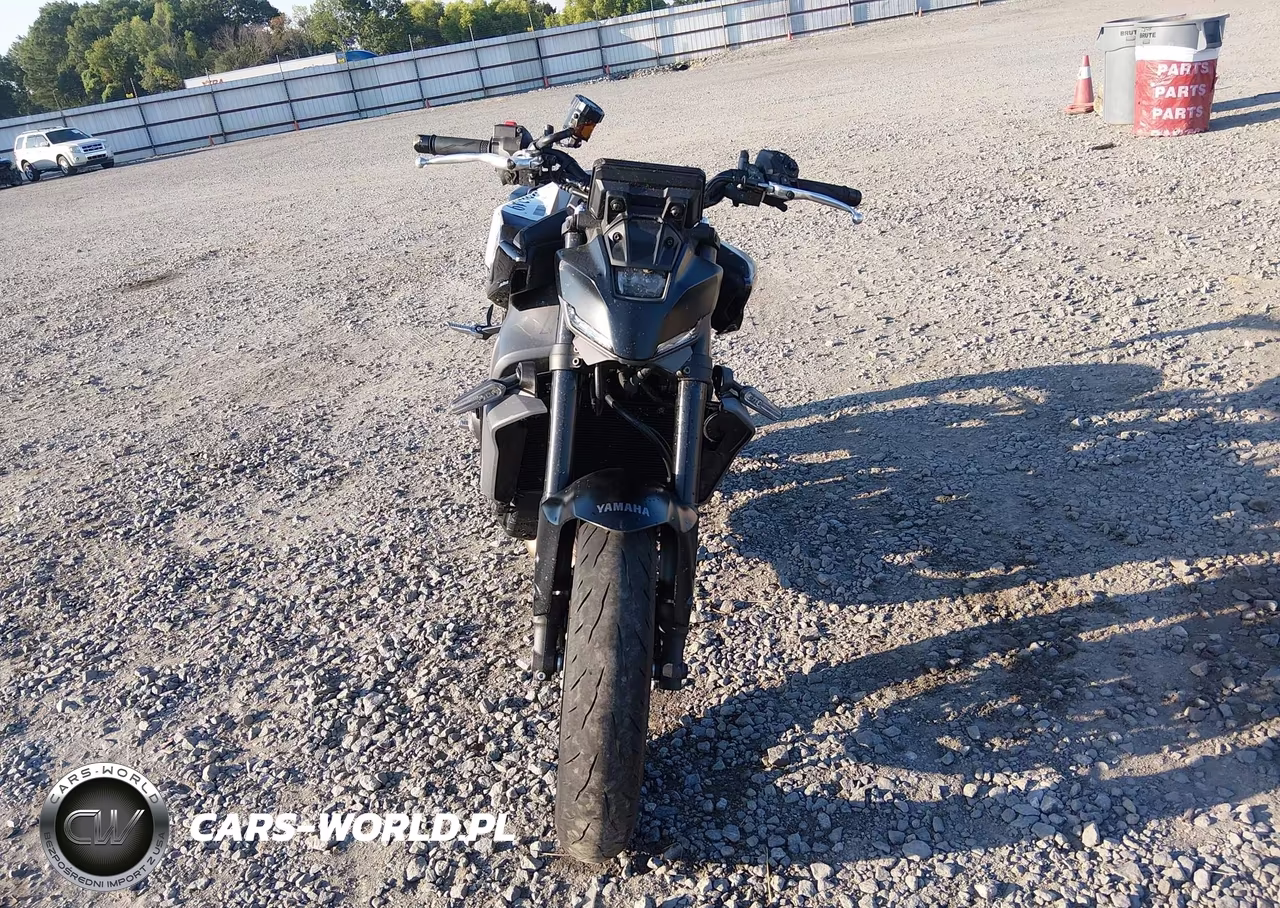 2025 Yamaha Mt09 VIN:JYARN94E2SA002246 - 5