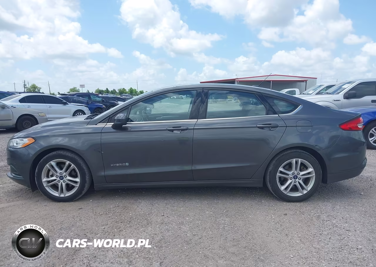 2018 Ford Fusion Hybrid S VIN:3FA6P0UU7JR278856 - 14