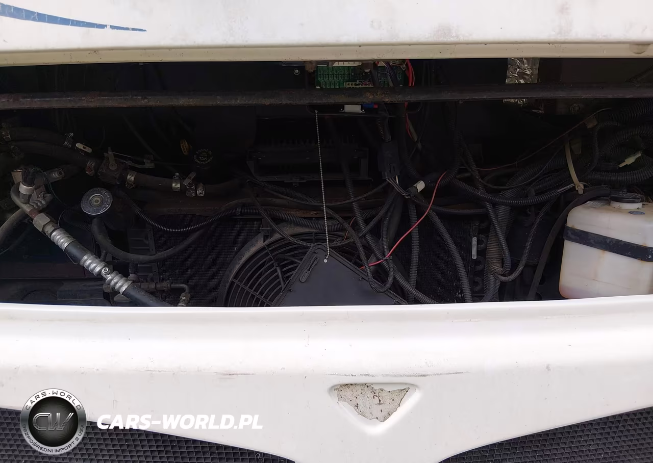2000 Workhorse Custom Chassis Motorhome Chassis P3500 VIN:5B4KP37J6Y3313977 - 10