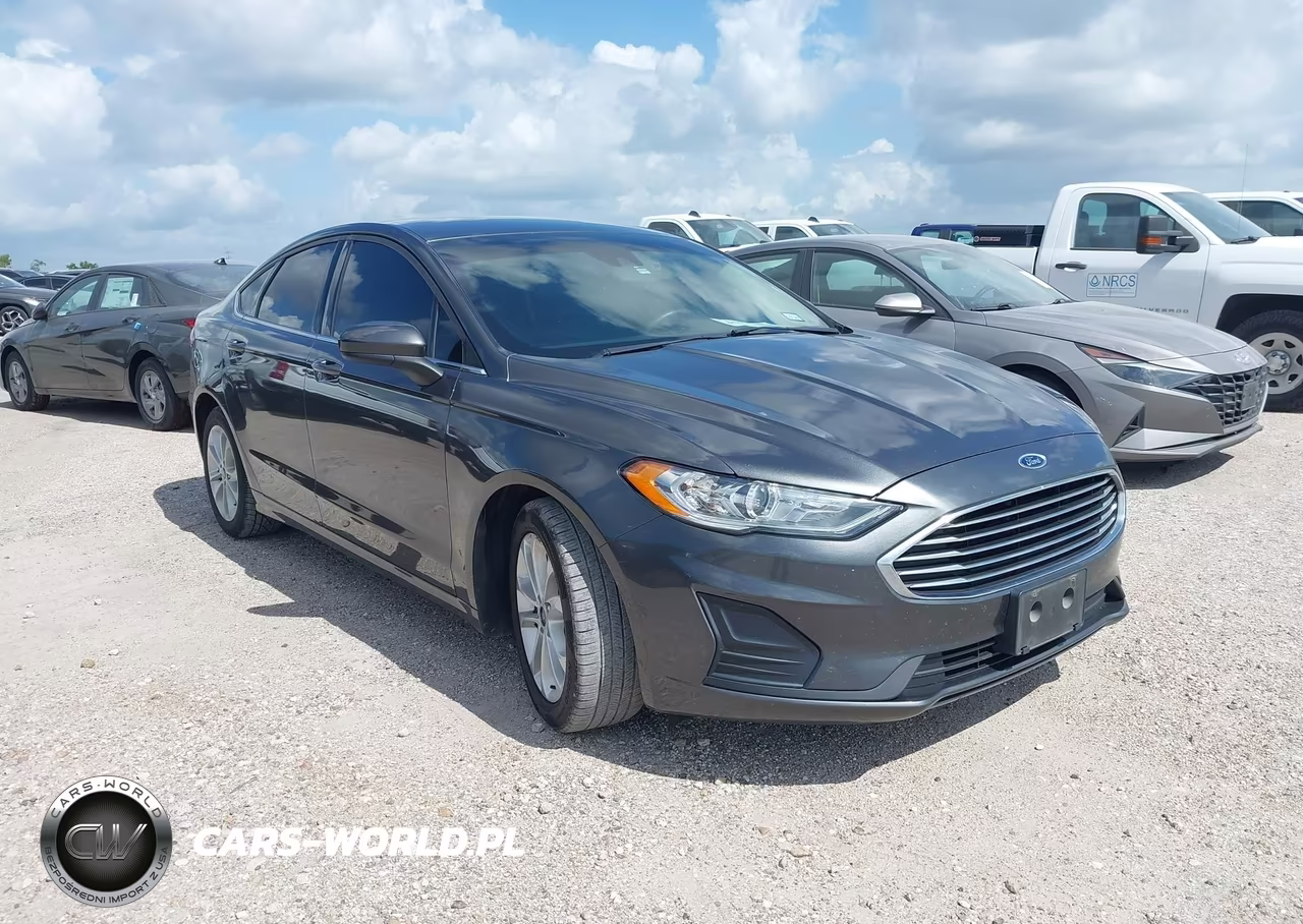 2020 Ford Fusion Hybrid Se – zdjęcie 1 z 16