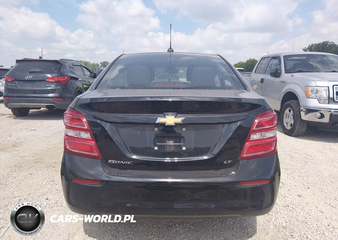 2020 Chevrolet Sonic Fwd Lt VIN:1G1JD5SB7L4111042 - 17