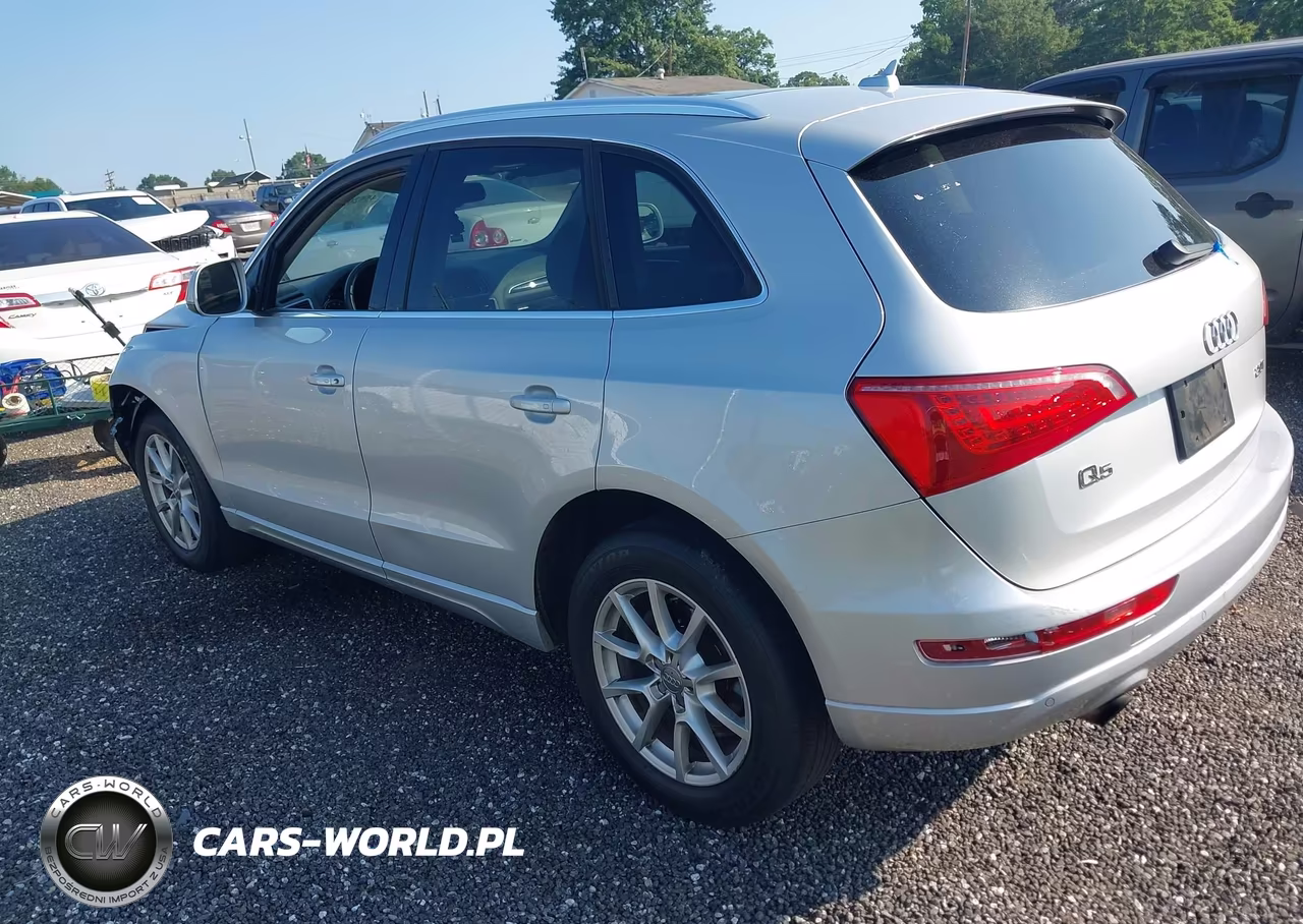 2012 Audi Q5 2.0T Premium VIN:WA1LFAFP4CA129616 - 3