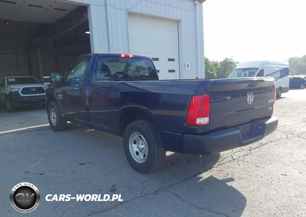 2019 Ram 1500 Classic Tradesman 4X4 8' Box VIN:3C6JR7DG7KG503332 - 3