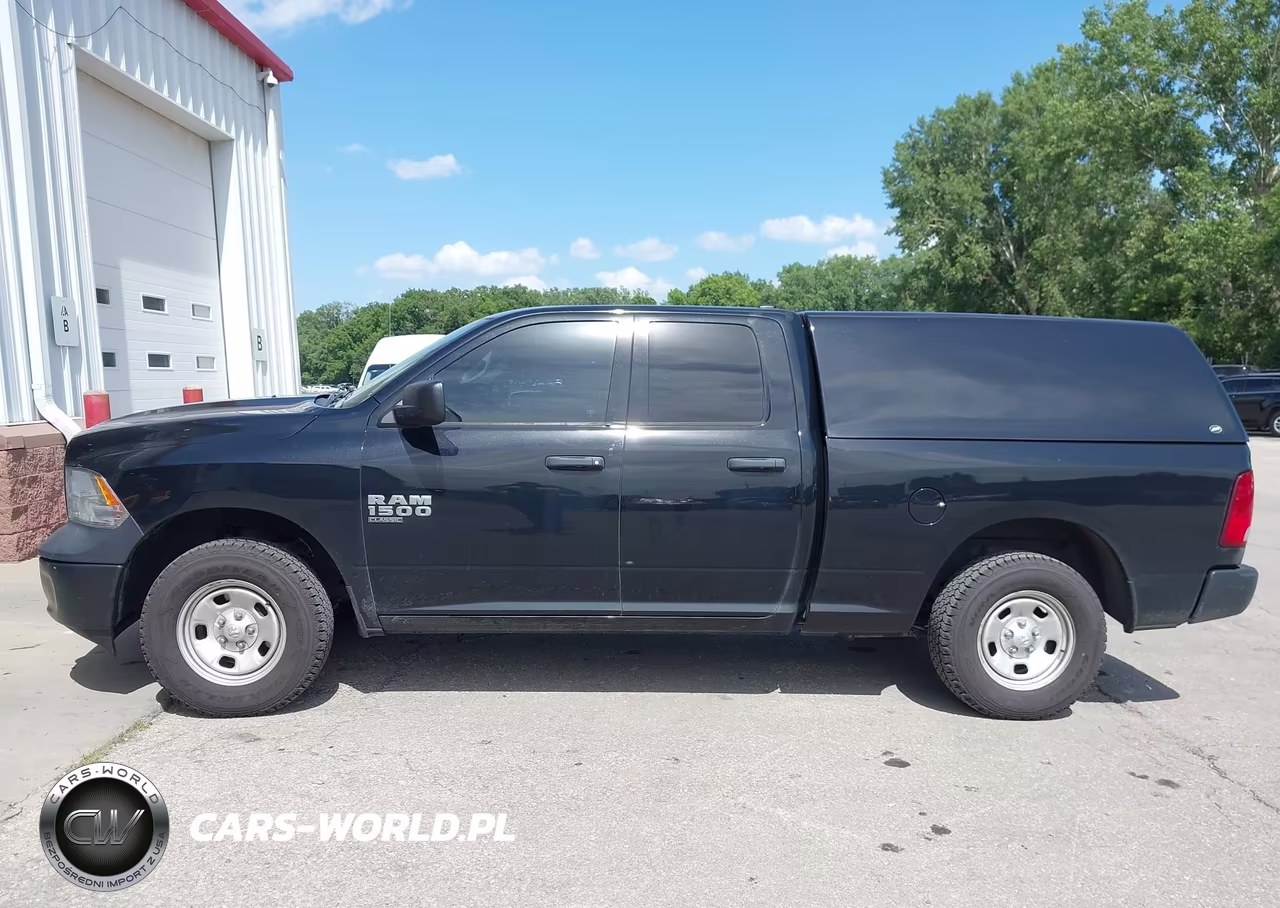 2019 Ram 1500 Classic Tradesman 4X4 6'4 Box VIN:1C6RR7FG1KS679009 - 19