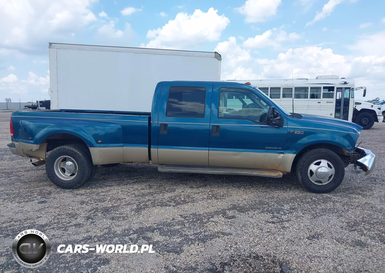 2000 Ford Super Duty F-350 Drw Lariat-Xl-Xlt VIN:1FTWW32F7YEE33051 - 13