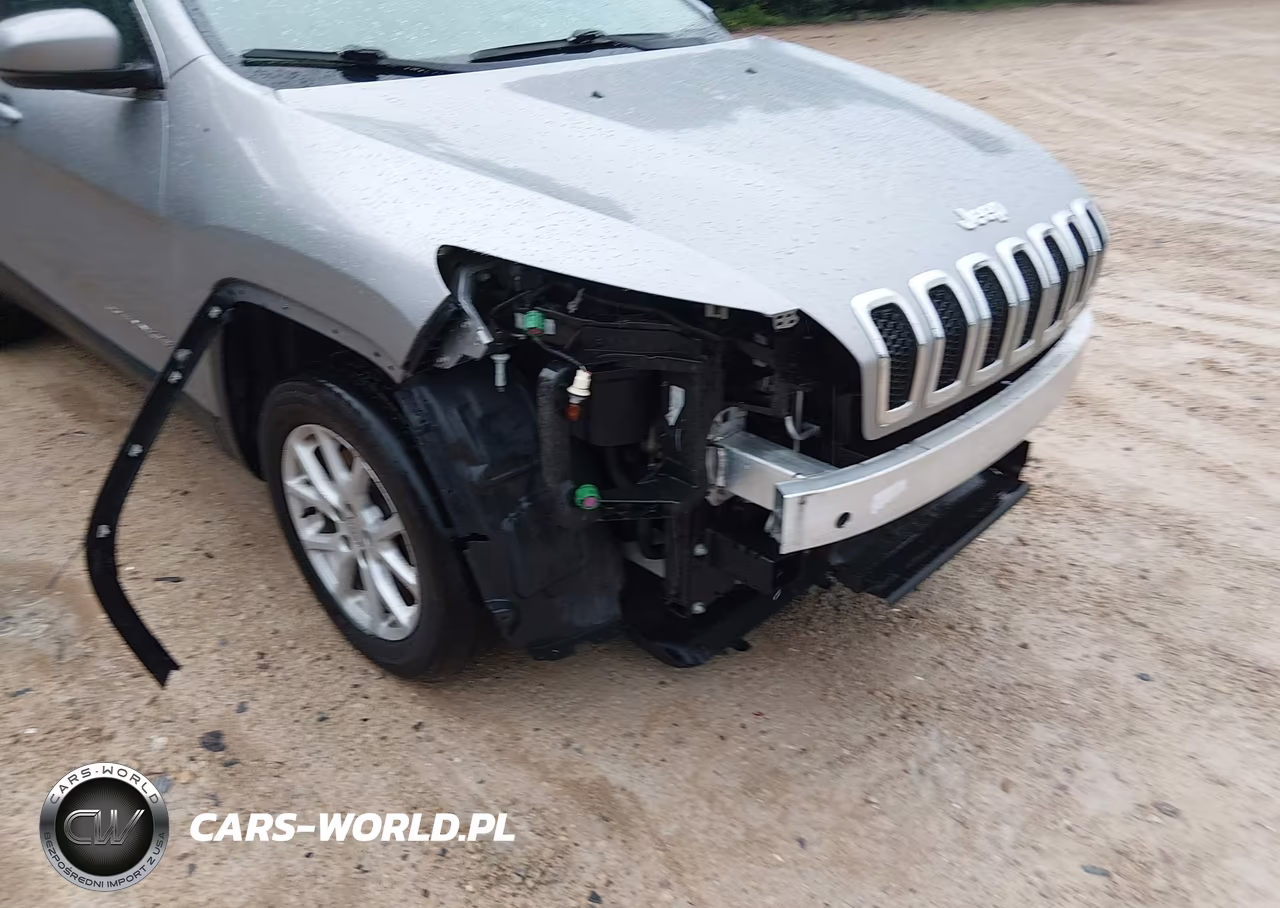 2016 Jeep Cherokee Latitude VIN:1C4PJLCBXGW362001 - 19