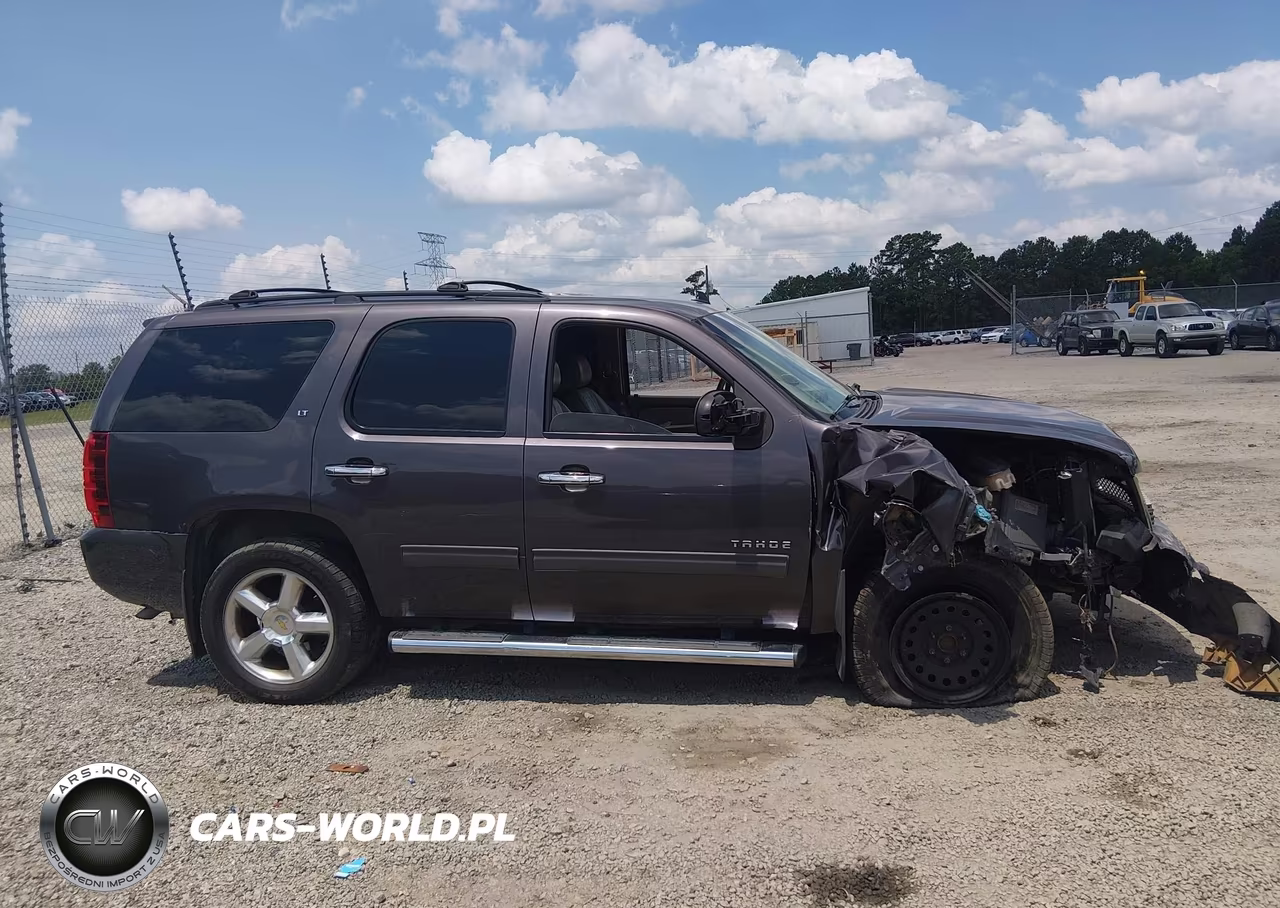 2011 Chevrolet Tahoe Lt VIN:1GNSCBE06BR247503 - 13