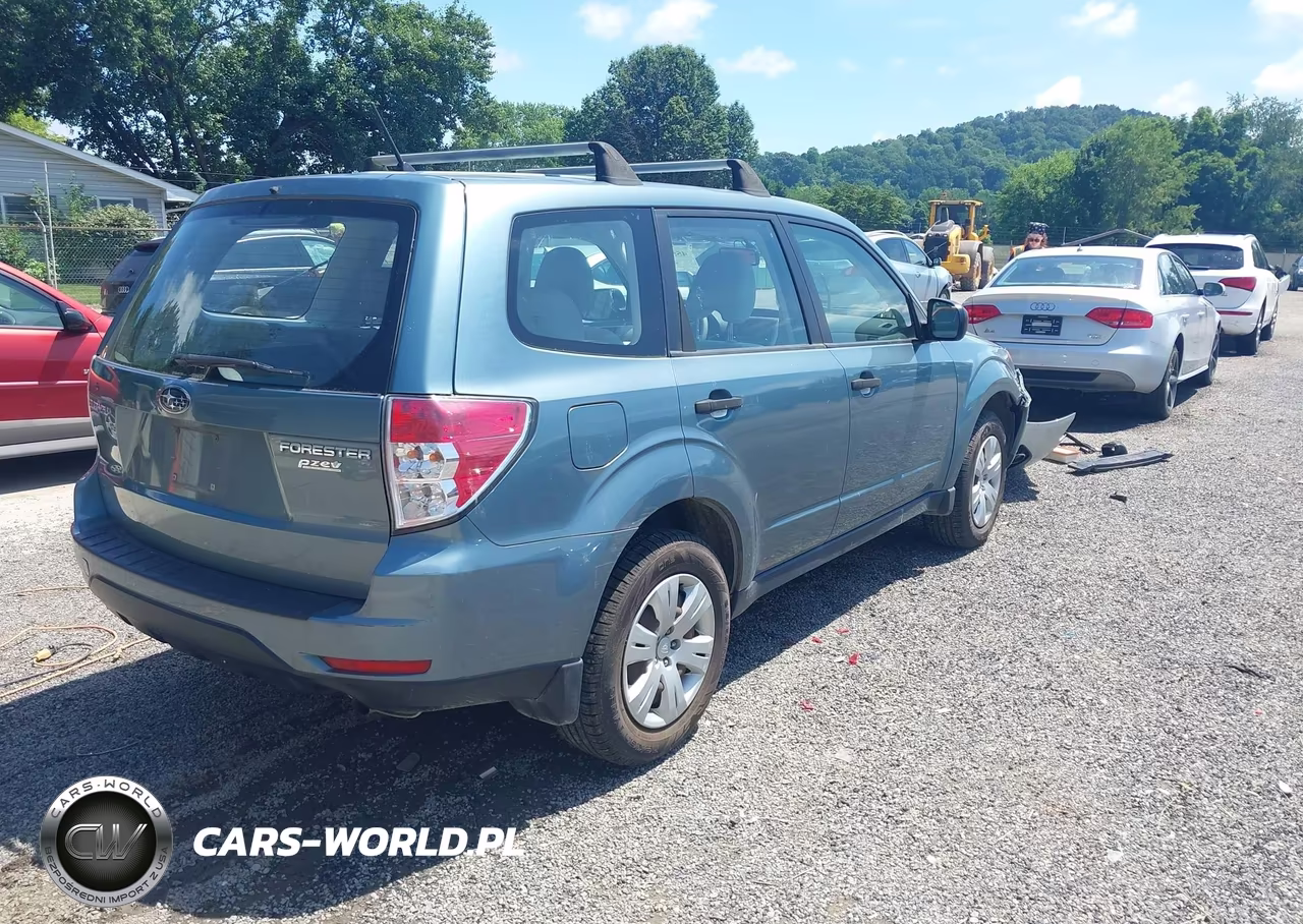 2010 Subaru Forester 2.5X VIN:JF2SH6AC3AH708079 - 4
