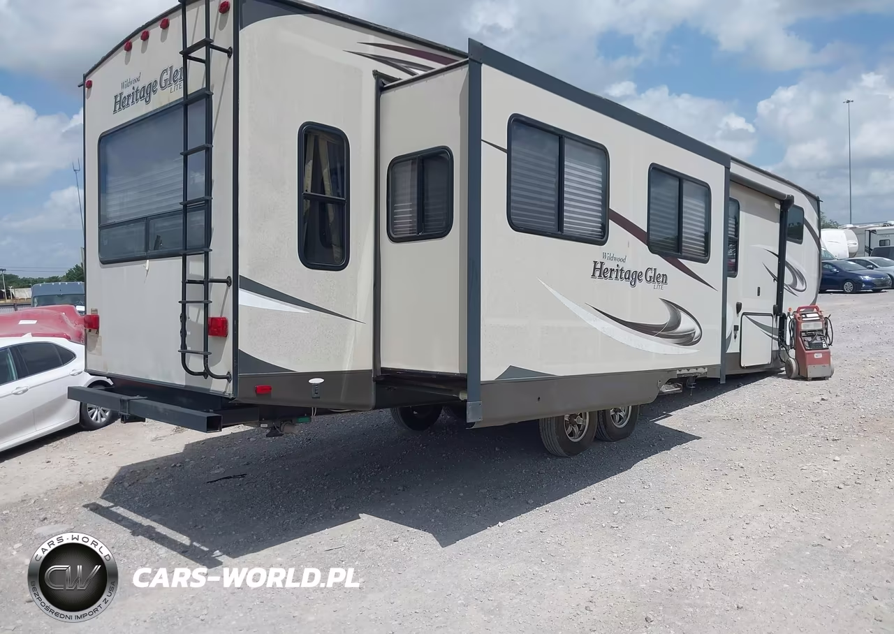 2015 Wildwood Heritage Glen Lite 3 VIN:4X4FWBK25FU007718 - 4