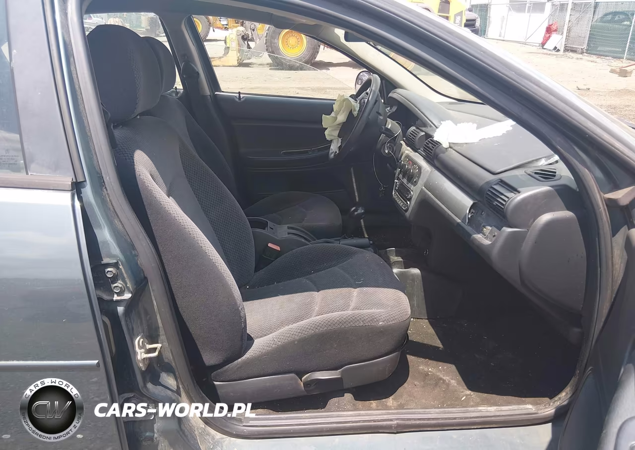 2005 Chrysler Sebring Touring VIN:1C3EL56R05N682456 - 5