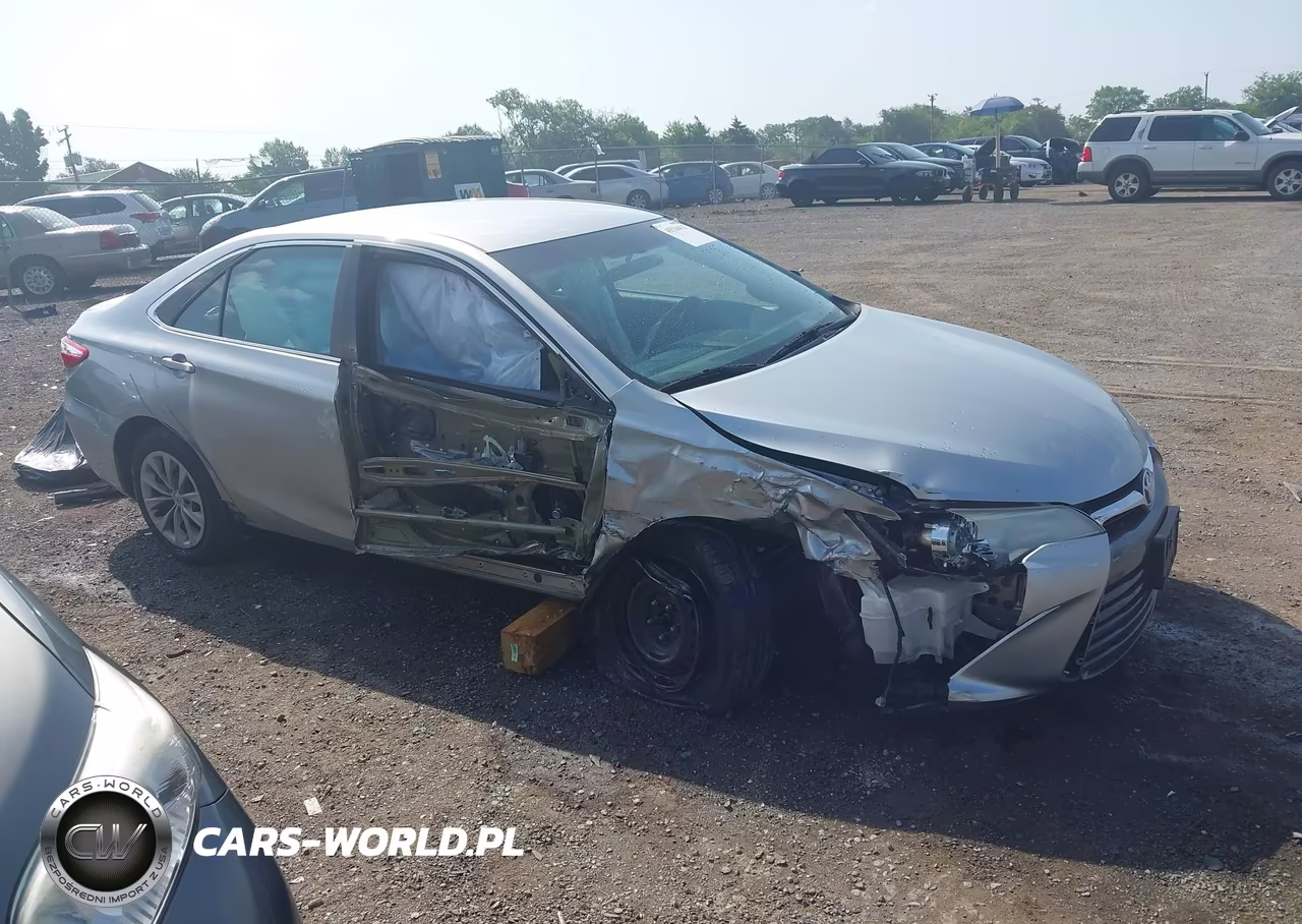 2017 Toyota Camry Le VIN:4T1BF1FK7HU346925 - 14