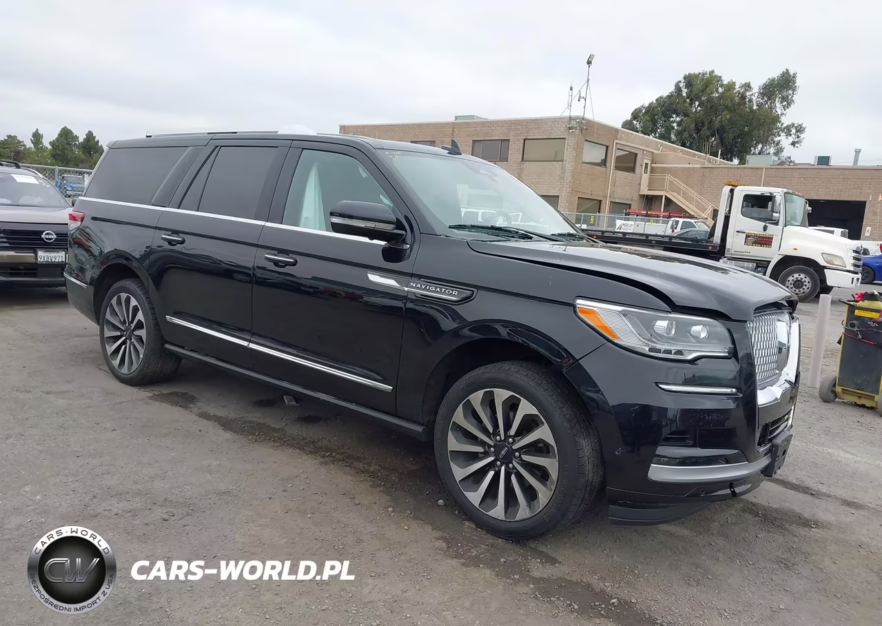 2022 Lincoln Navigator Reserve L – zdjęcie 1 z 16