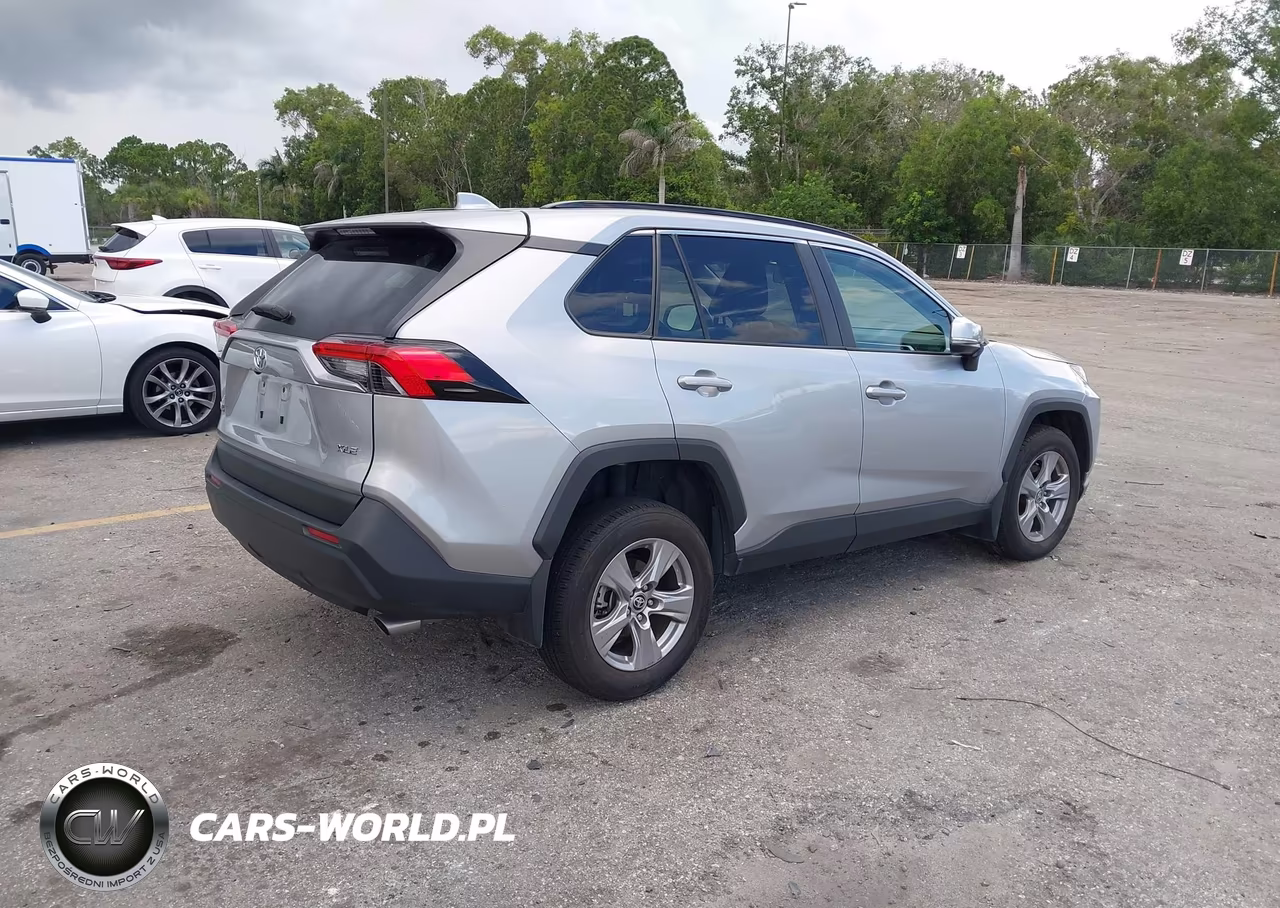 2025 Toyota Rav4 Xle VIN:2T3W1RFV4SC333557 - 4